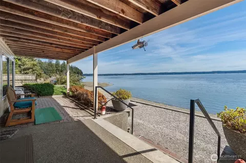 Exterior - 561 E Rauschert Rd, Grapeview, WA 98546 photo 2 of 7