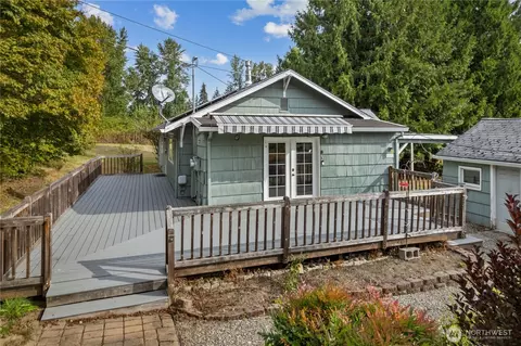5601 106th St E, Puyallup, WA 98373