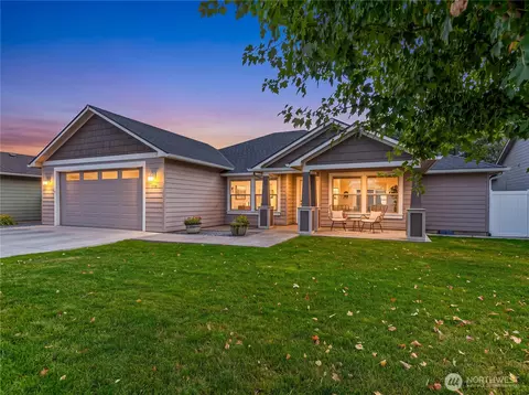 1719 Brambling Brae, Wenatchee, WA 98801