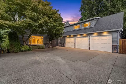 6550 125th Ave NE, Kirkland, WA 98033