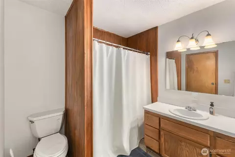 Bath - 9001 E St, Tacoma, WA 98445 photo 1 of 5