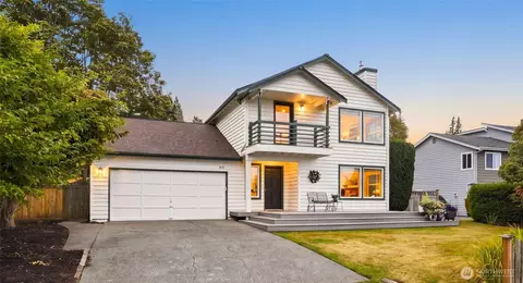 415 5th St, Mukilteo, WA 98275