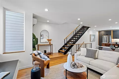 2314 Thorndyke Ave W #B, Seattle, WA 98199
