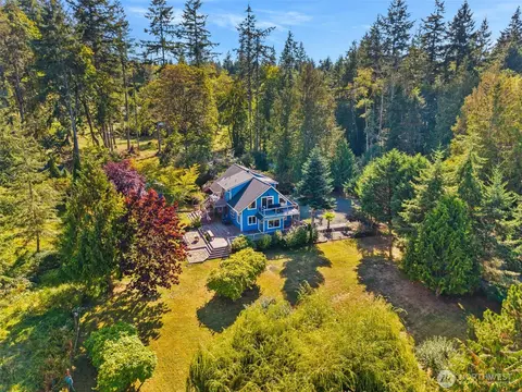 28753 View Dr NE, Poulsbo, WA 98370