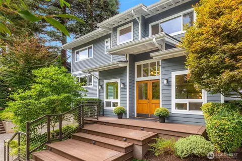 7803 89th Pl SE, Mercer Island, WA 98040