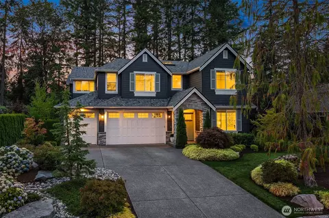 2025 211th Ave NE, Sammamish, WA 98074