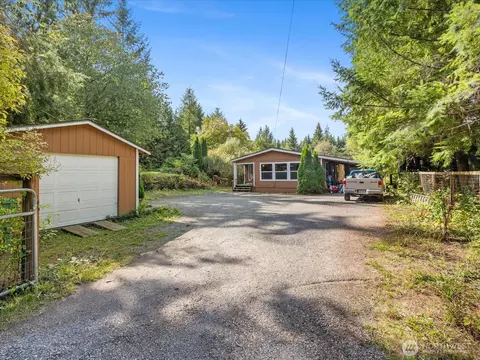 13408 River Rd, Granite Falls, WA 98252