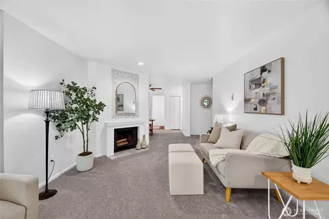 8835 166th Ave NE #D-102, Redmond, WA 98052