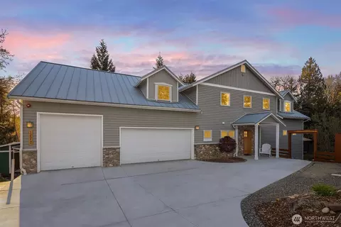 12317 176th Ave SE, Renton, WA 98059