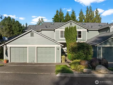 1144 NW Windy Beach Ln, Silverdale, WA 98383
