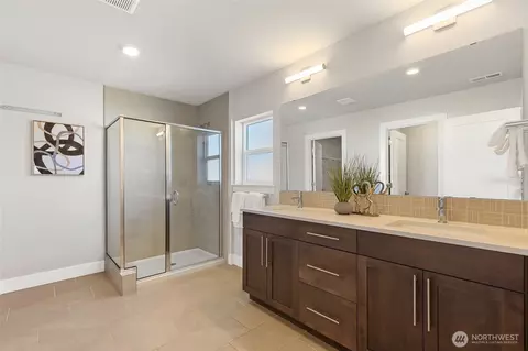 Bath - 17802 1st Ave W, Bothell, WA 98012 photo 3 of 4