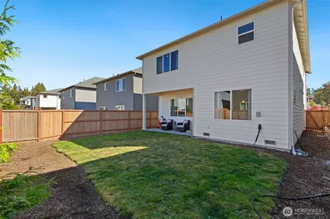 Exterior - 17802 1st Ave W, Bothell, WA 98012 photo 2 of 4