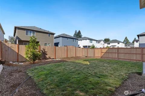 Exterior - 17802 1st Ave W, Bothell, WA 98012 photo 3 of 4