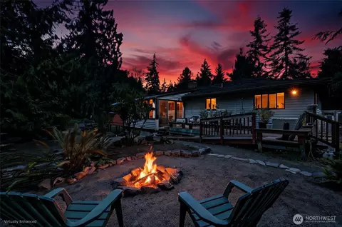 2357 Mountain View Rd E, Port Orchard, WA 98366