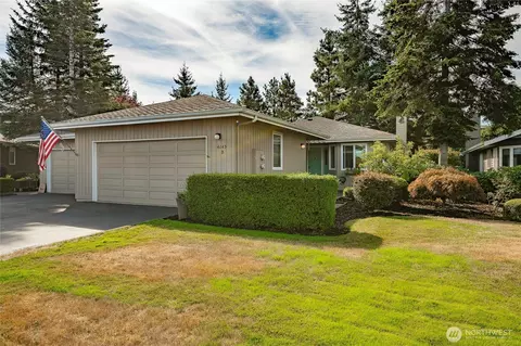 4143 Village Dr #B, Bellingham, WA 98226