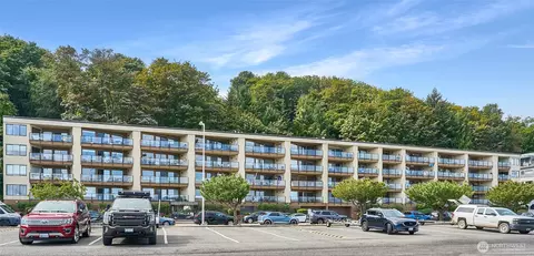 1301 Harbor Ave SW # 308, Seattle, WA 98116