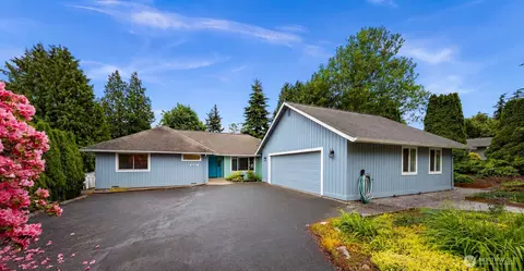 8120 Kitamat Way, Blaine, WA 98230