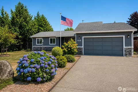 412 Eighth St, Blaine, WA 98230