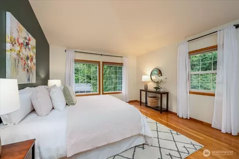 Bedroom - 4901 Fowler Ave, Everett, WA 98203 photo 1 of 5