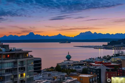 2821 2nd Ave #1102/3, Seattle, WA 98121