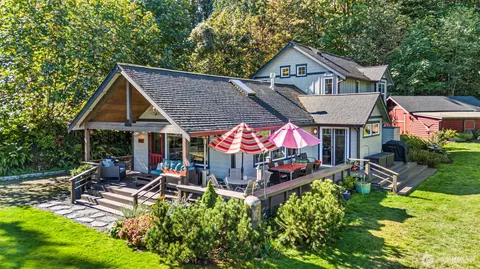 9312 Glencove Rd NW, Gig Harbor, WA 98329