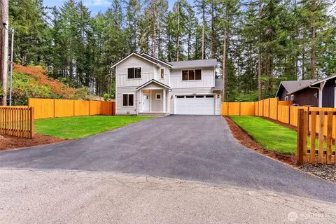13807 Pinehurst Ln NW, Gig Harbor, WA 98329