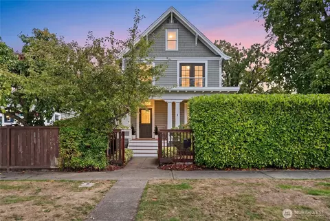 1003 N Prospect St, Tacoma, WA 98406