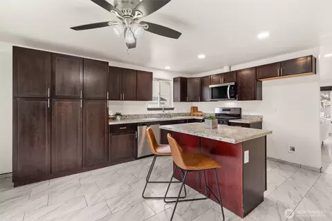 Kitchen - 1305 Nunnally Ave NW, Orting, WA 98360 photo 2 of 3