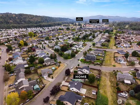 View/Area - 1305 Nunnally Ave NW, Orting, WA 98360 photo 5 of 5
