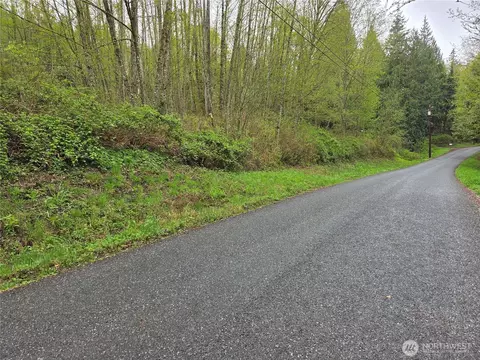 18829 71st Dr NE, Arlington, WA 98223