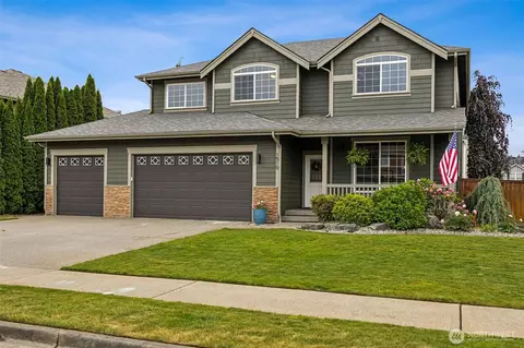 Exterior - 1519 Daffodil Ave NE, Orting, WA 98360 photo 2 of 8