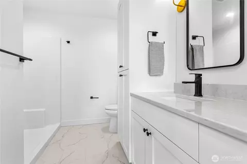 Bath - 321 W 4th St, Everson, WA 98247 photo 2 of 3