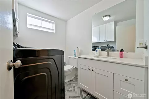 Other - 1012 E Laurel St, Kent, WA 98030 photo 3 of 5