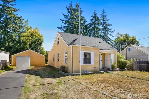 5215 Mcdacer Ave, Tacoma, WA 98404