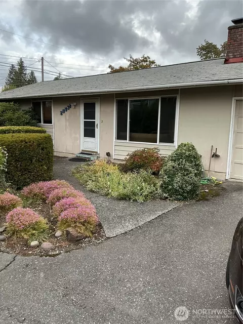 20551 S Danvers Rd, Lynnwood, WA 98036