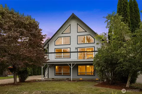 38130 SE Northern St, Snoqualmie, WA 98065