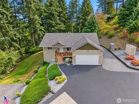 2607 Brookdale Rd E, Tacoma, WA 98445