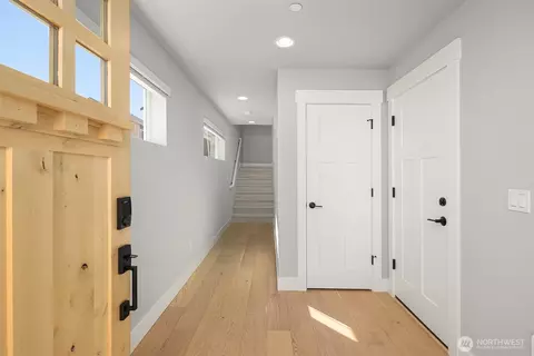Entry Way - 10 160th Pl SE, Bothell, WA 98012 photo 1 of 1
