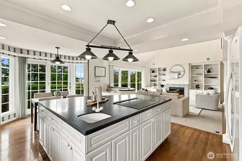 Kitchen - 55 Chapman Loop, Steilacoom, WA 98388 photo 1 of 3