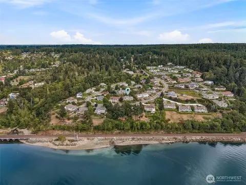 View/Area - 55 Chapman Loop, Steilacoom, WA 98388 photo 6 of 10