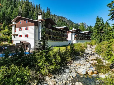 74 Erste St #1209, Snoqualmie Pass, WA 98068