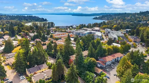 12021 100th Ave NE #C3, Kirkland, WA 98034