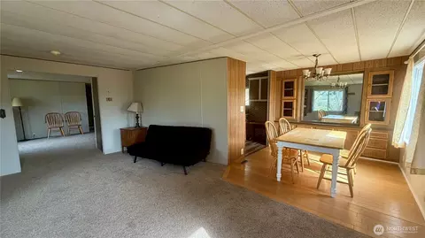 Living - 762 Twisp-winthrop Eastside Rd, Winthrop, WA 98862 photo 6 of 6