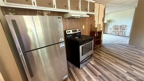 Kitchen - 762 Twisp-winthrop Eastside Rd, Winthrop, WA 98862 photo 1 of 1