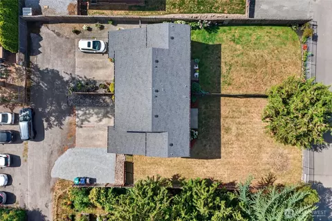 View/Area - 1360 Florence St, Enumclaw, WA 98022 photo 1 of 4