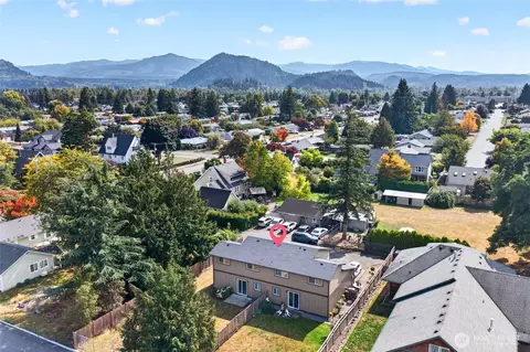 View/Area - 1360 Florence St, Enumclaw, WA 98022 photo 4 of 4