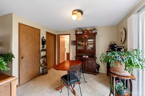 Other - 1360 Florence St, Enumclaw, WA 98022 photo 5 of 11