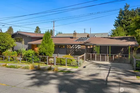 10200 62nd Ave S, Seattle, WA 98178