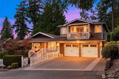 11344 NE 90th St, Kirkland, WA 98033