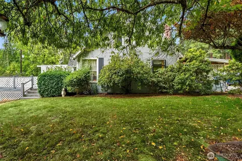 Exterior - 2617 Cottage Rd E, Sumner, WA 98390 photo 6 of 12